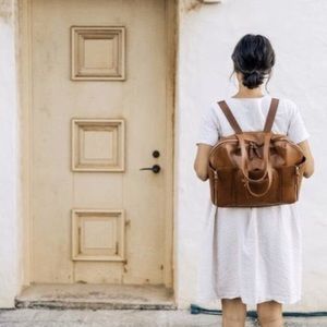 ADDLE CARRYALL CONVERTIBLE DIAPER TOTE